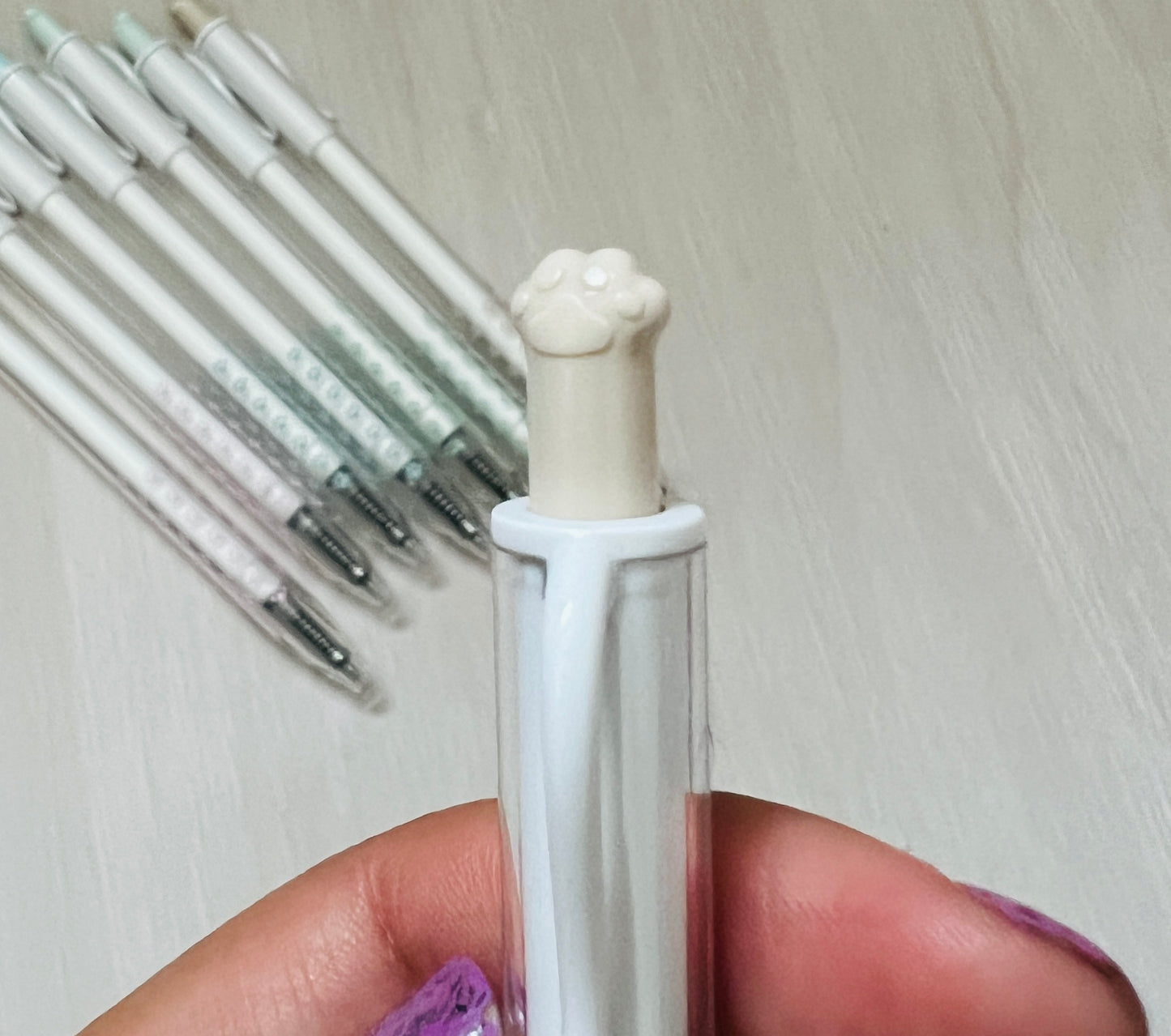 Paw print gel pen
