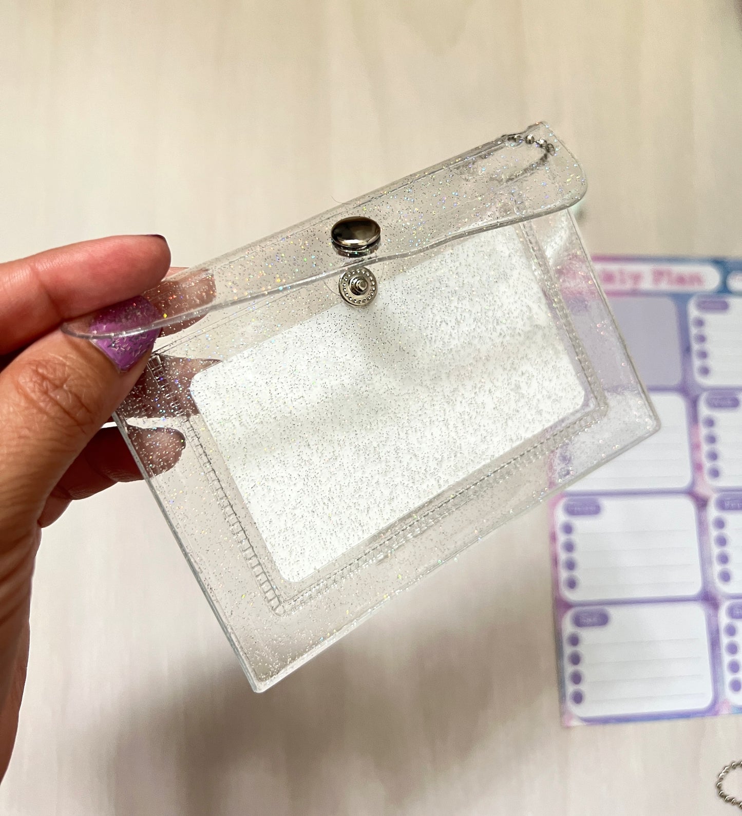 Transparent card holder-glitter
