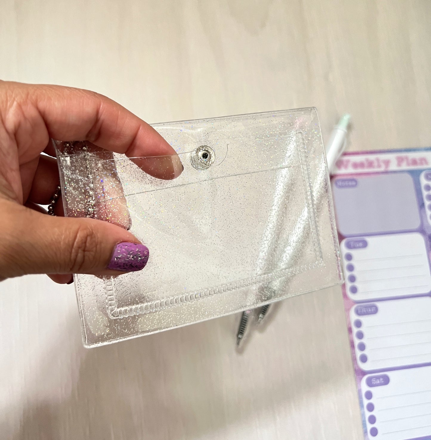 Transparent card holder-glitter